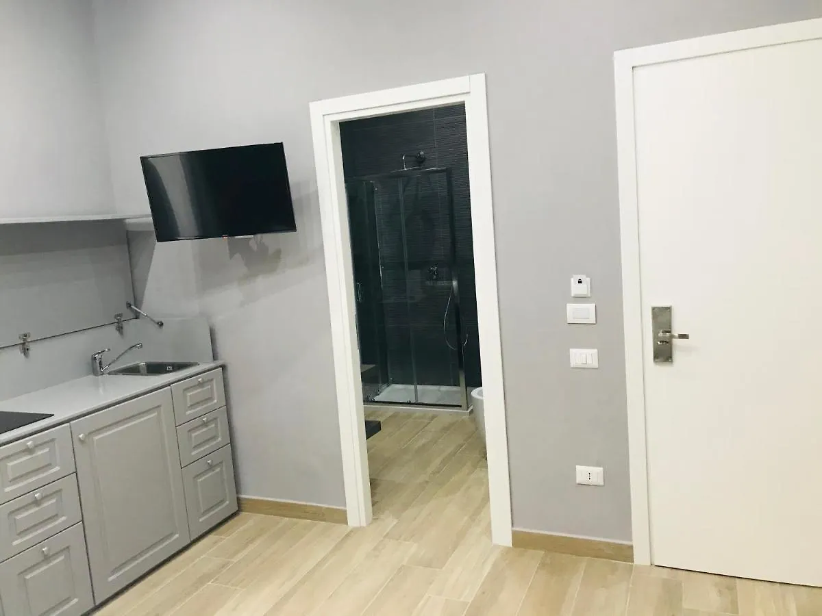 Rosamavi Home Napoli Daire